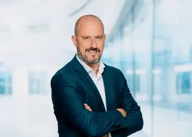 Dominik, Founder, Finflexia